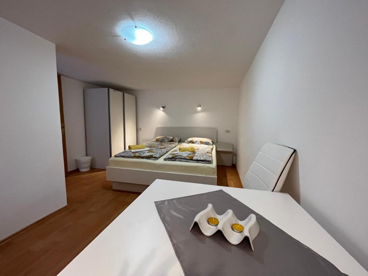 Apartmaji In Sobe Cuder 索卡 外观 照片